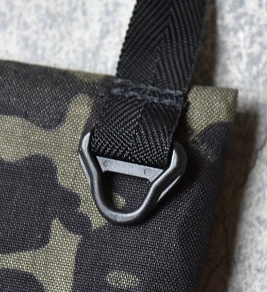 【atelier Blue bottle】 アトリエブルーボトル Hiker's SACOCHE- Lite Yosemite 別注カラー "Black Camo×Black ※ネコポス可