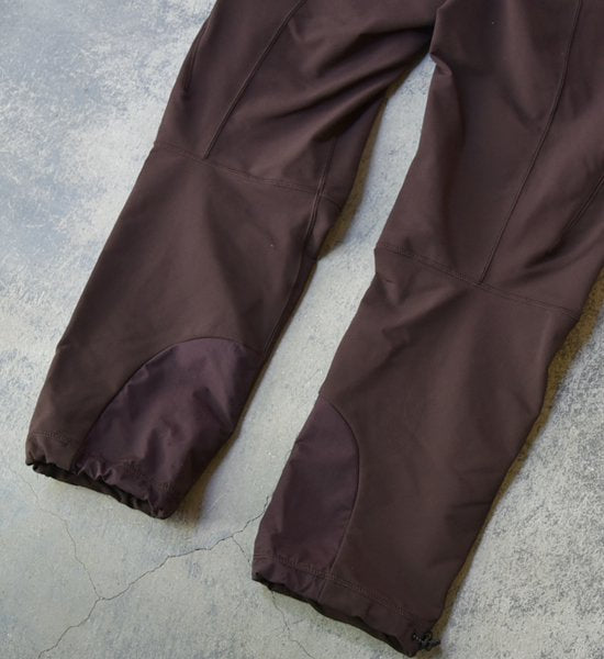 【and wander】アンドワンダー men's stretch shell pants "Brown"