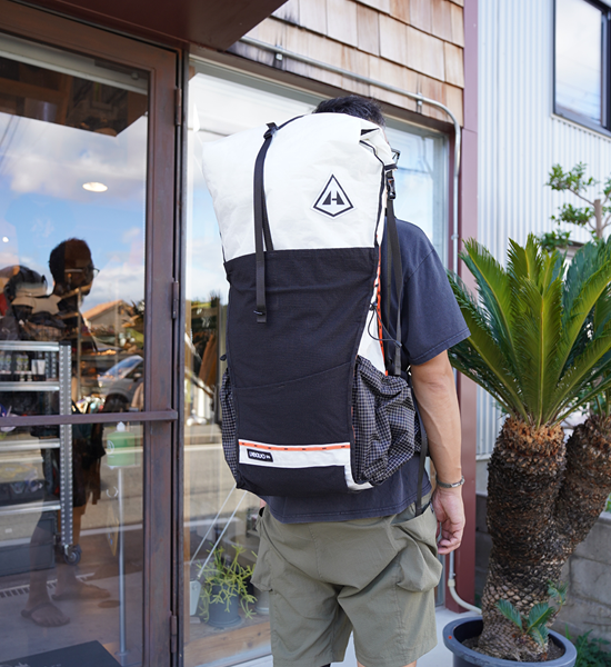 【Hyperlite Mountain Gear】ハイパーライトマウンテンギア Unbound 55 ”White”