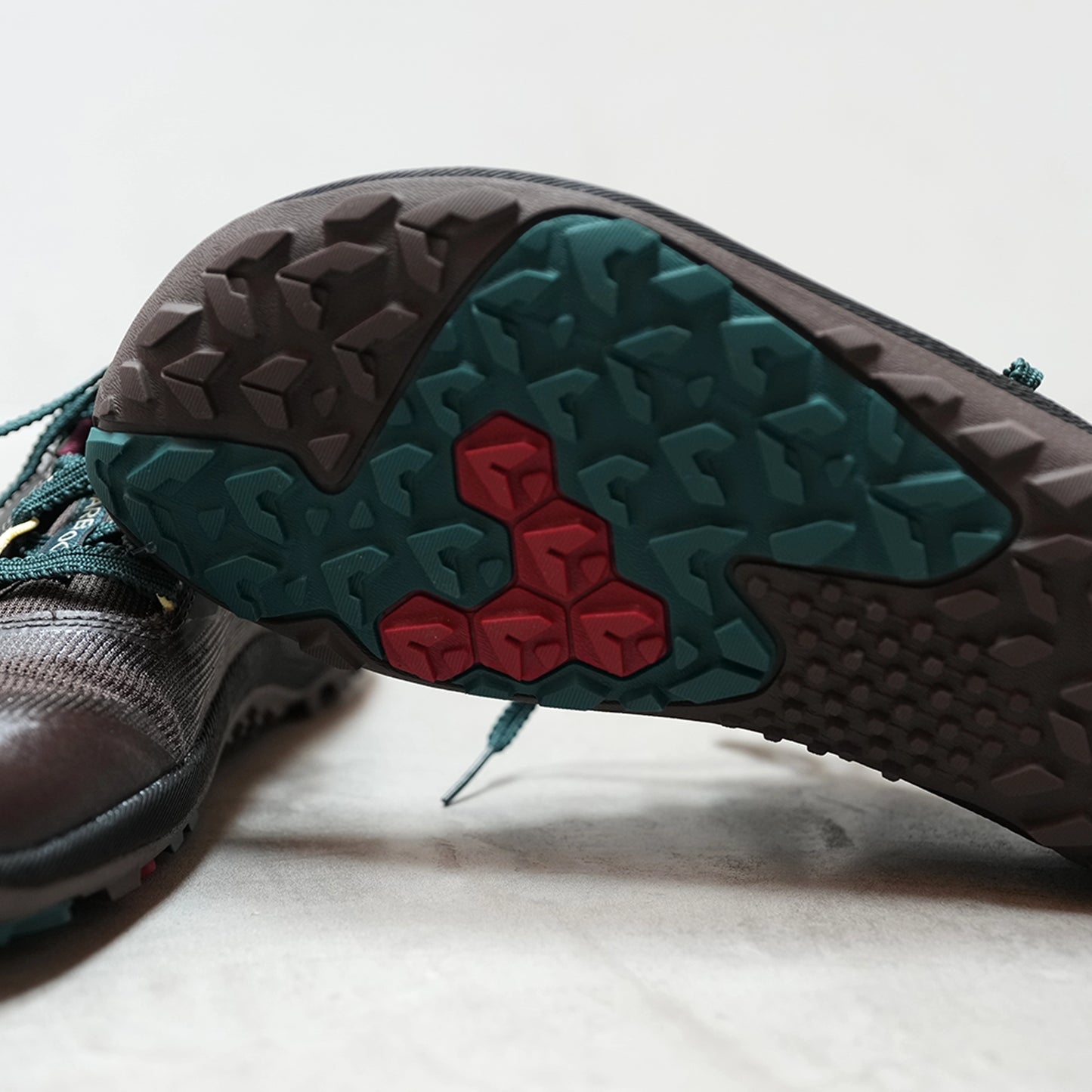 【VIVOBAREFOOT】ヴィヴォ ベアフット men's Primus Trail Flow "2Color"