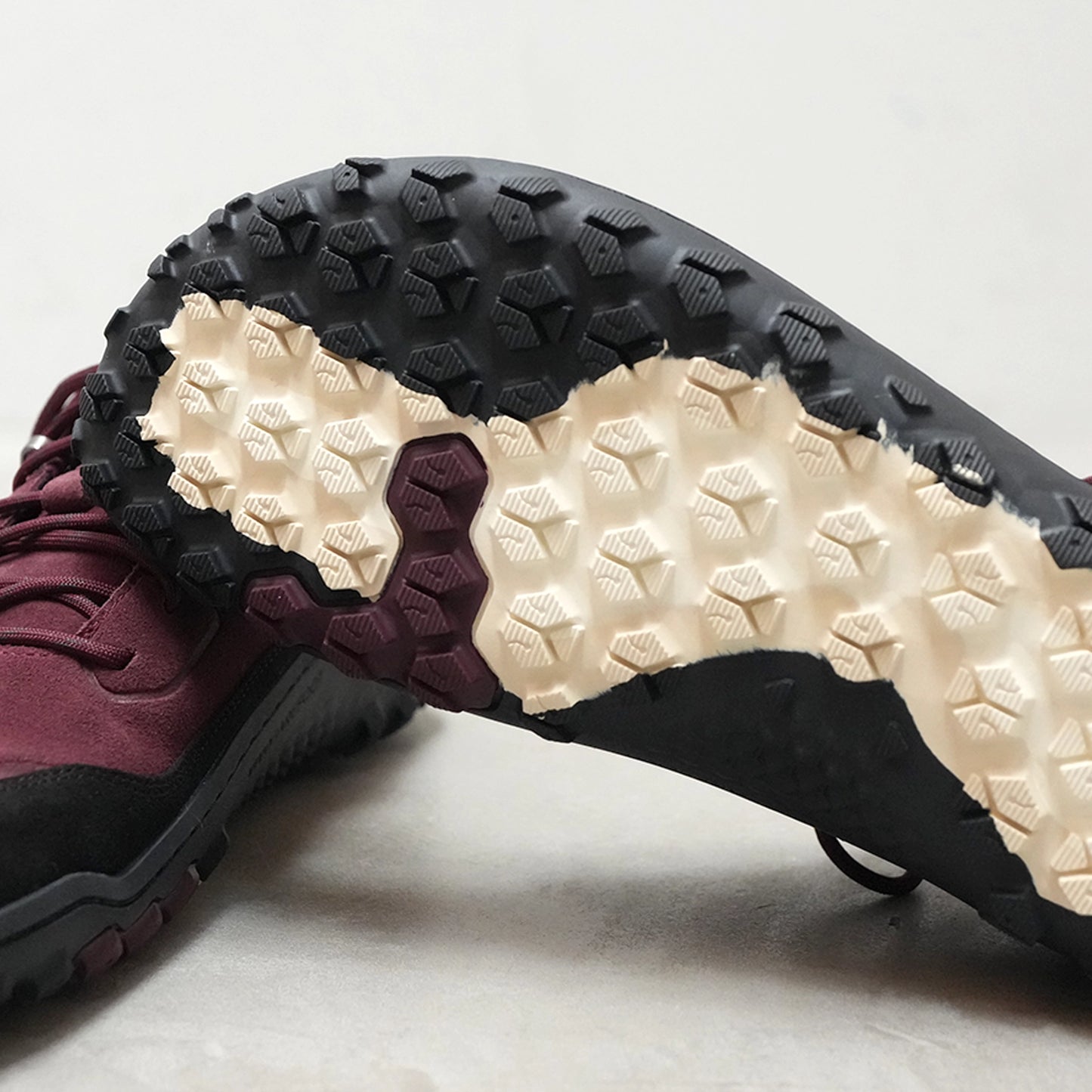 【VIVOBAREFOOT】ヴィヴォ ベアフット women's Tracker Leather AT Low Ⅱ Suede "Fig"