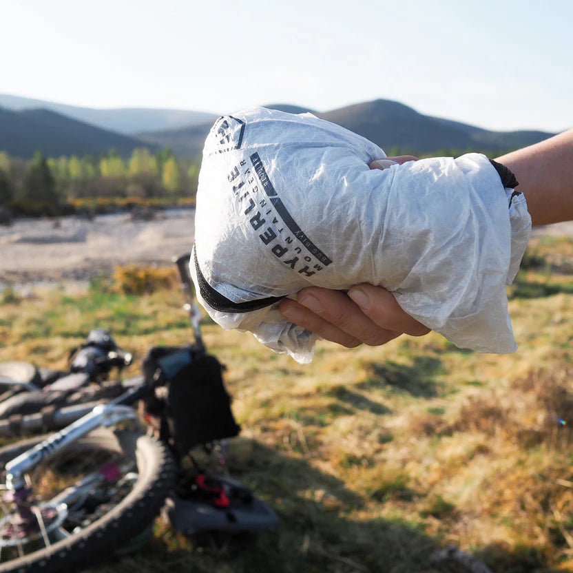 【Hyperlite Mountain Gear】ハイパーライトマウンテンギア Bug Bivy