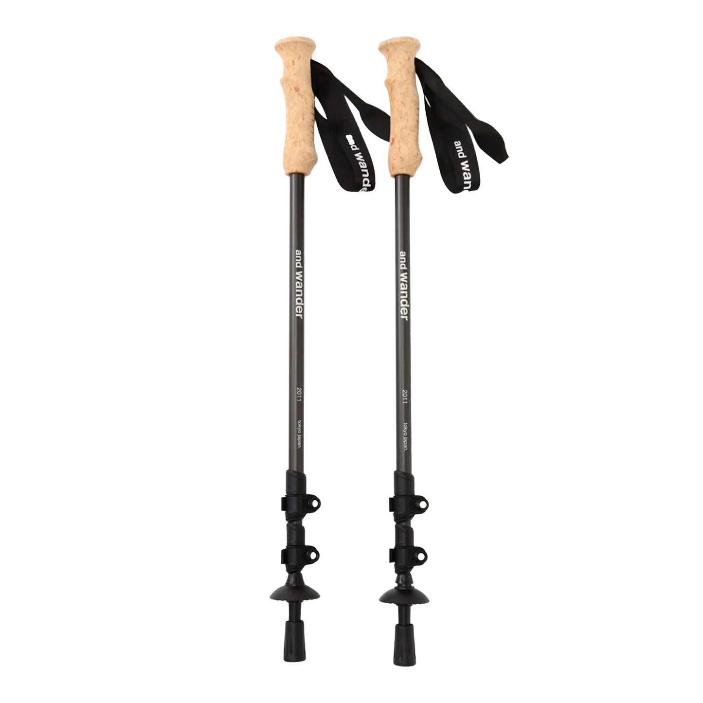 【and wander】アンドワンダー carbon trekking pole "Black"