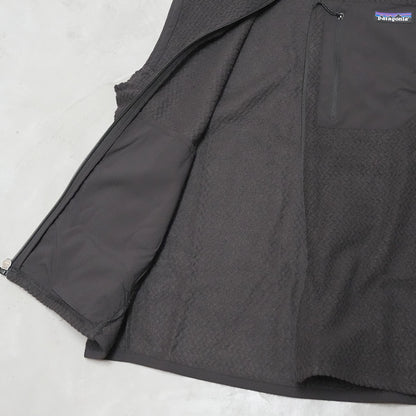 【patagonia】パタゴニア men's R1 Air Fleece Vest "2Color"