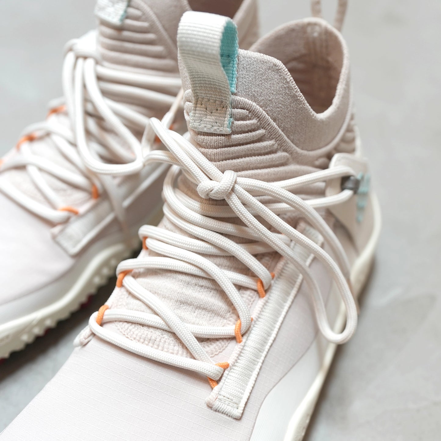 【VIVOBAREFOOT】ヴィヴォ ベアフット women's Magna Lite WR SG "2Color"