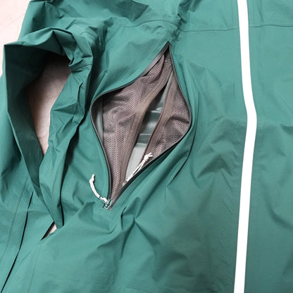 【THE NORTH FACE GAR】ザノースフェイス unisex GAR Light Rain Jacket "TNF Green"
