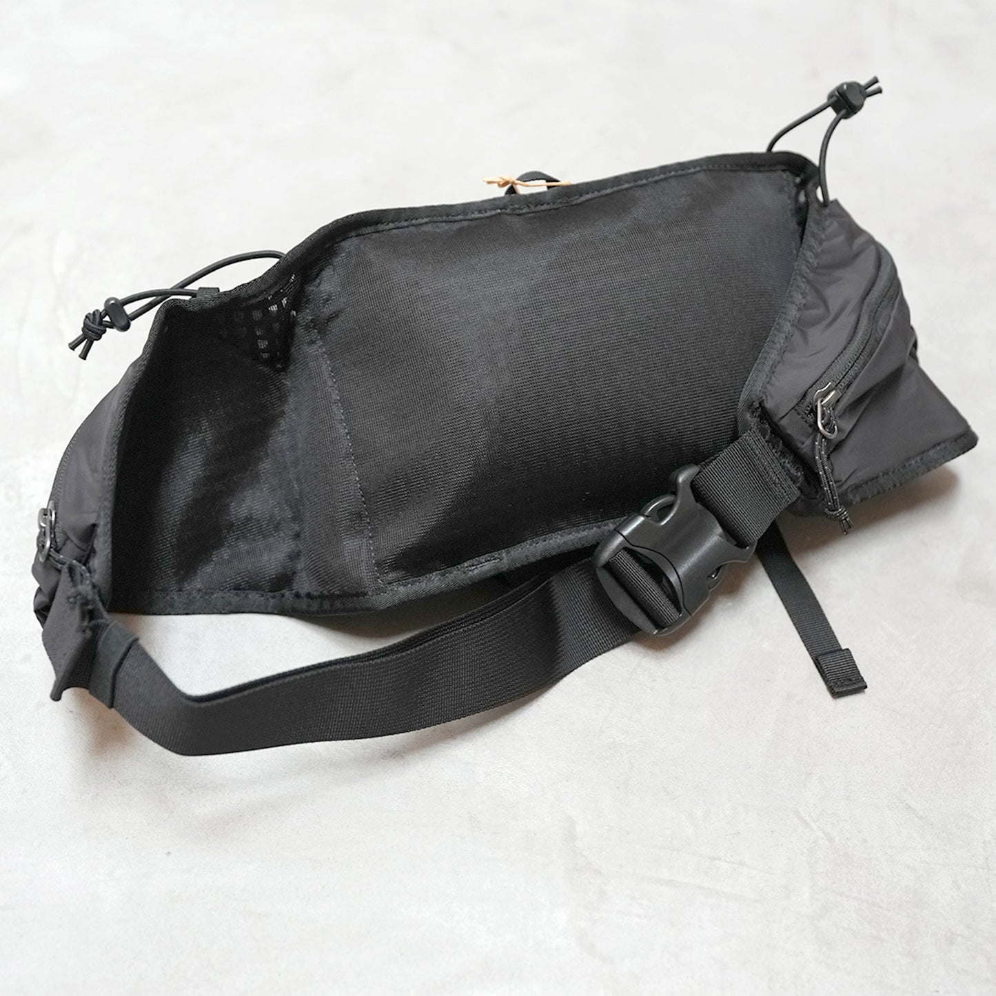 【patagonia】 パタゴニア Dirt Roamer Waist Pack ”Black”