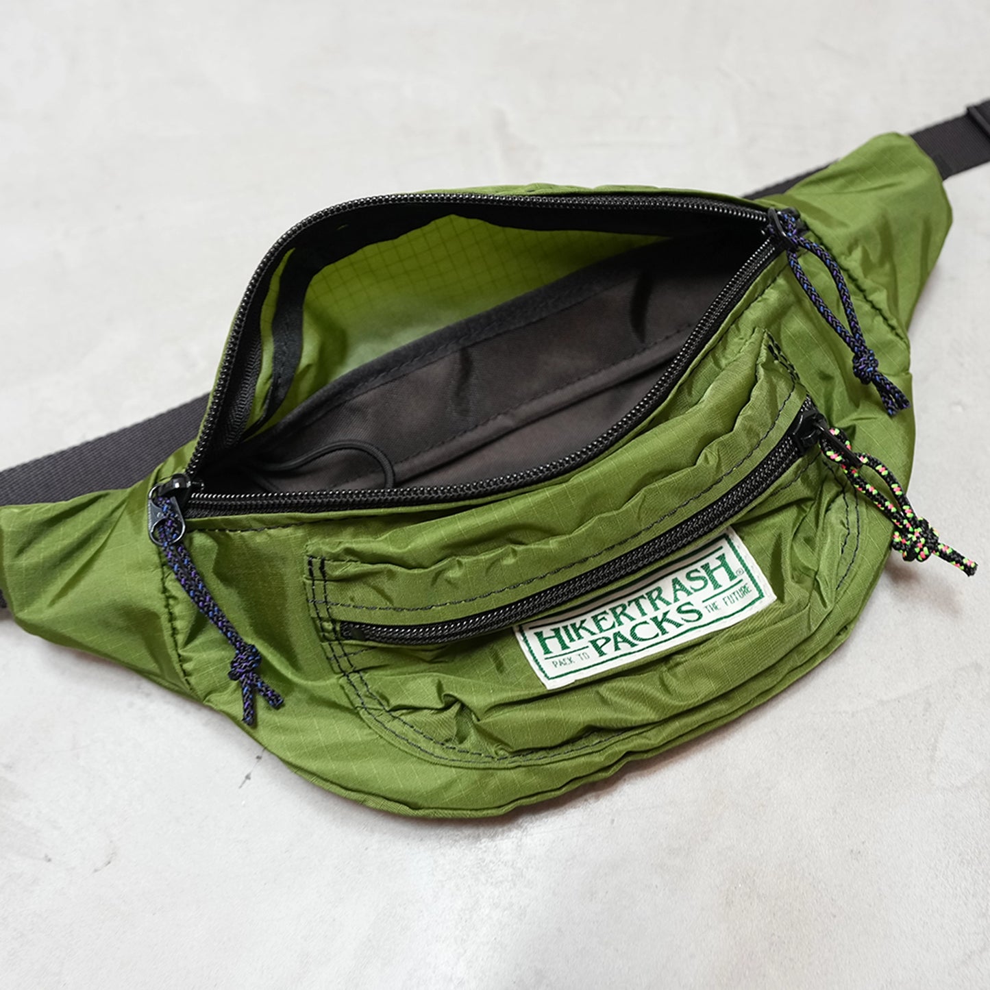 【HIKER TRASH】ハイカートラッシュ Pack To The Future "3Color"