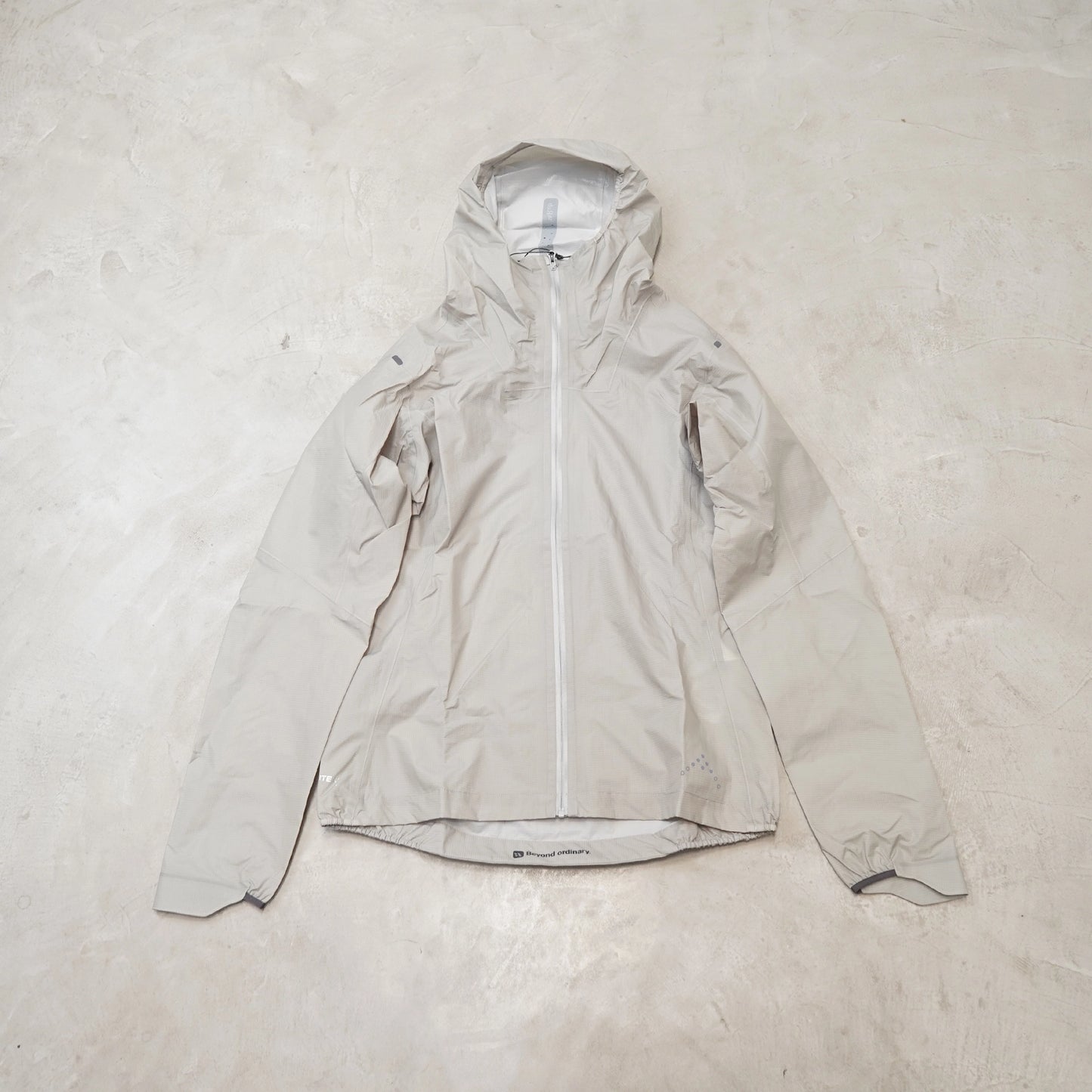 【Rab】ラブ women's Phantom Jacket "2Color"