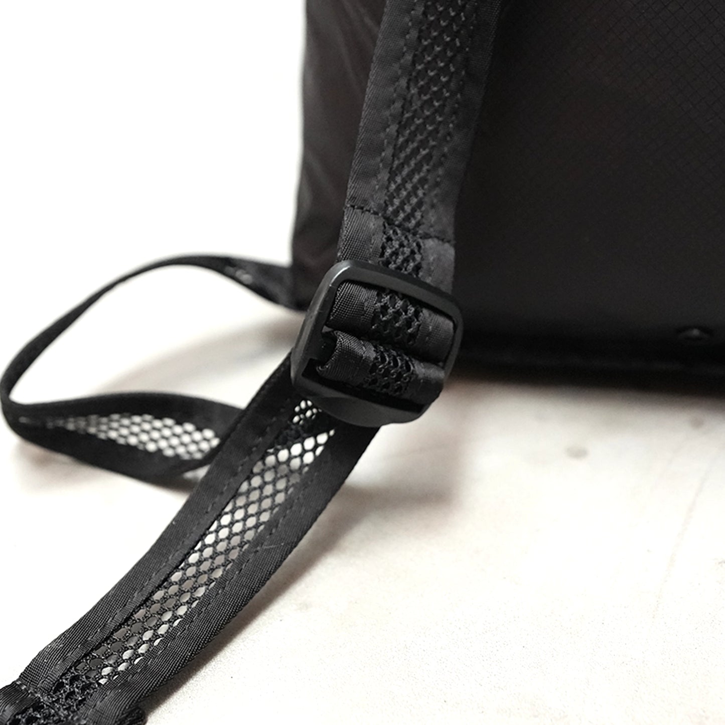 【BURLAP OUTFITTER】バーラップアウトフィッター Folding Day Pack "2Color"