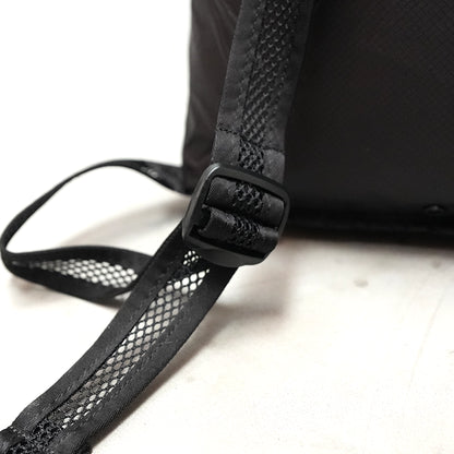 【BURLAP OUTFITTER】バーラップアウトフィッター Folding Day Pack "2Color"