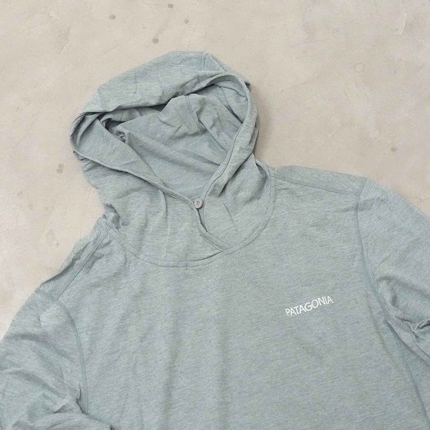 【patagonia】パタゴニア women's Capilene Cool Sun Hoody - Peak Visions "NGBX" ※ネコポス可