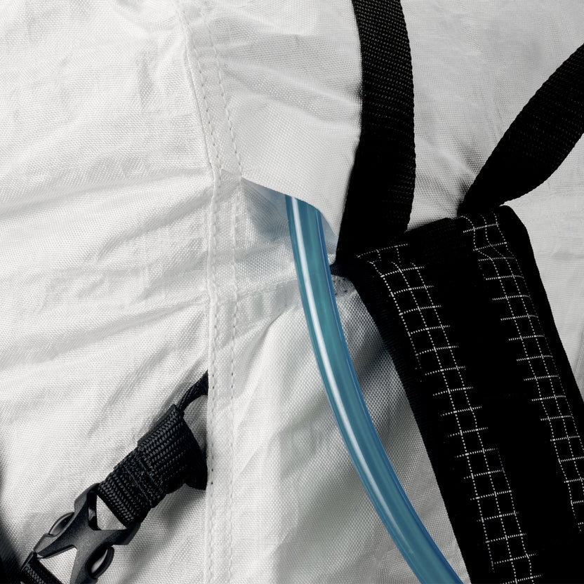 【Hyperlite Mountain Gear】ハイパーライトマウンテンギア New Junction ”２Color”