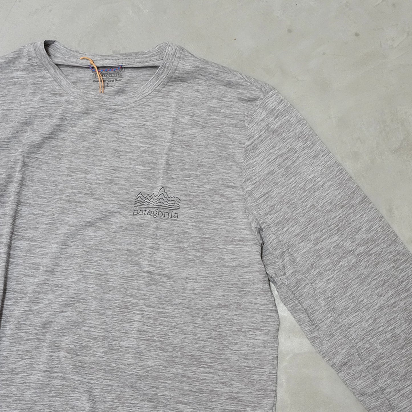 【patagonia】パタゴニア men's Long-Sleeved Capilene Cool Daily Shirt - Strataspire "FEA" ※ネコポス可