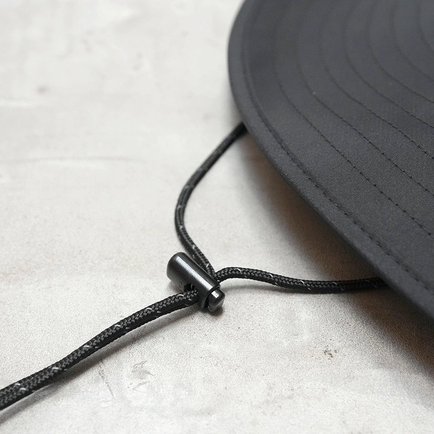 【NEW ERA OUTDOOR】ニューエラアウトドア Adventure Wide Brim Tech Stretch "Black"