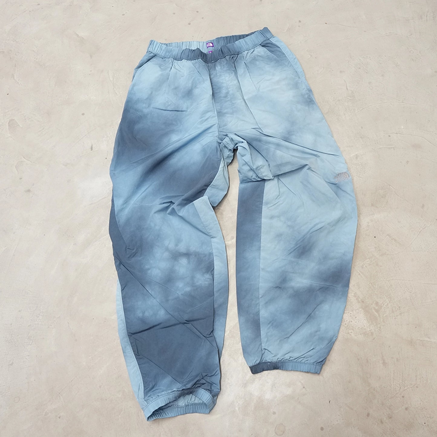 【THE NORTH FACE Purple Label】ノースフェイスパープルレーベル men's Uneven Dyed Field Pants "Sax"