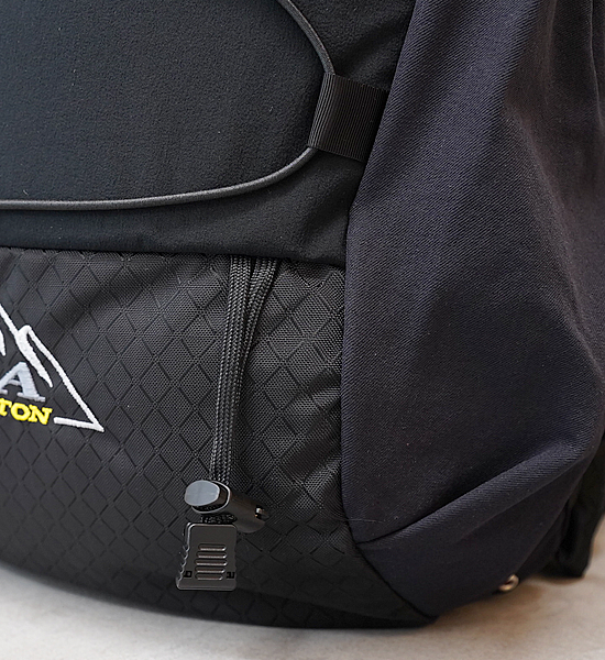 【ULA-Ultralight Adventure Equipment】ウルトラライトアドベンチャーイクイップメント PHOTON "Red