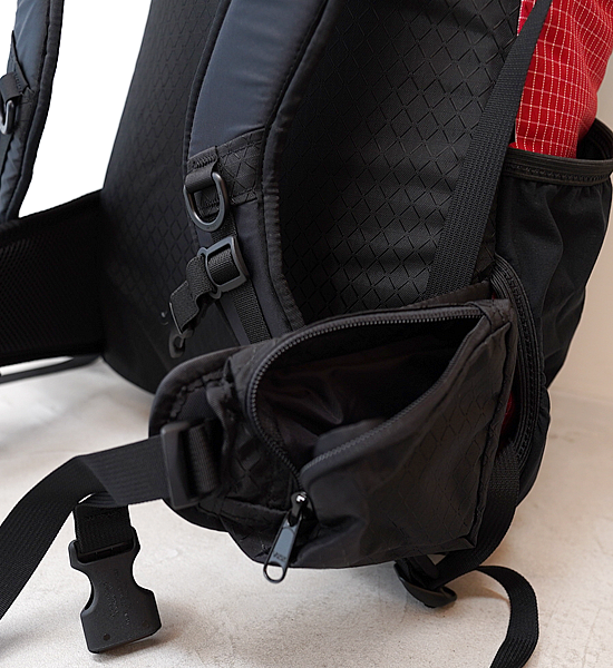 【ULA-Ultralight Adventure Equipment】ウルトラライトアドベンチャーイクイップメント PHOTON "Red