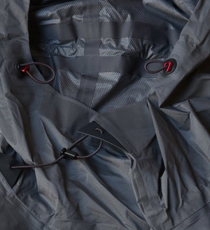 【KLATTERMUSEN】 クレッタルムーセン Fjorgyn Anorak "Rock Grey"