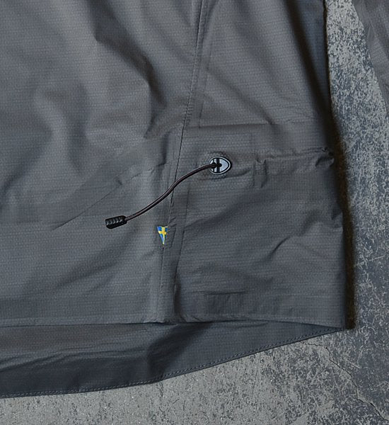 【KLATTERMUSEN】 クレッタルムーセン Fjorgyn Anorak "Rock Grey"