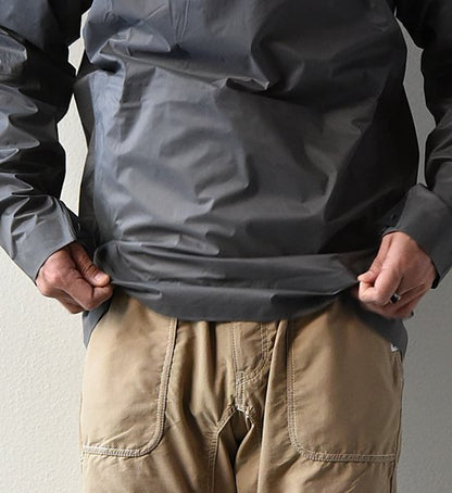 【KLATTERMUSEN】 クレッタルムーセン Fjorgyn Anorak "Rock Grey"