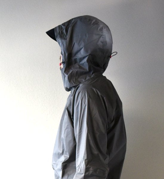 【KLATTERMUSEN】 クレッタルムーセン Fjorgyn Anorak "Rock Grey"