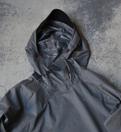【KLATTERMUSEN】 クレッタルムーセン Fjorgyn Anorak "Rock Grey"