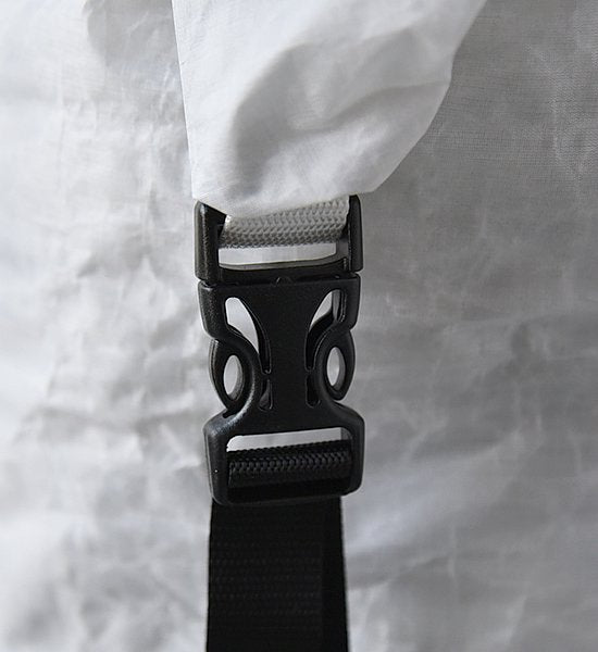 【Hyperlite Mountain Gear】ハイパーライトマウンテンギア  1800(30L) Summit Pack ”White”