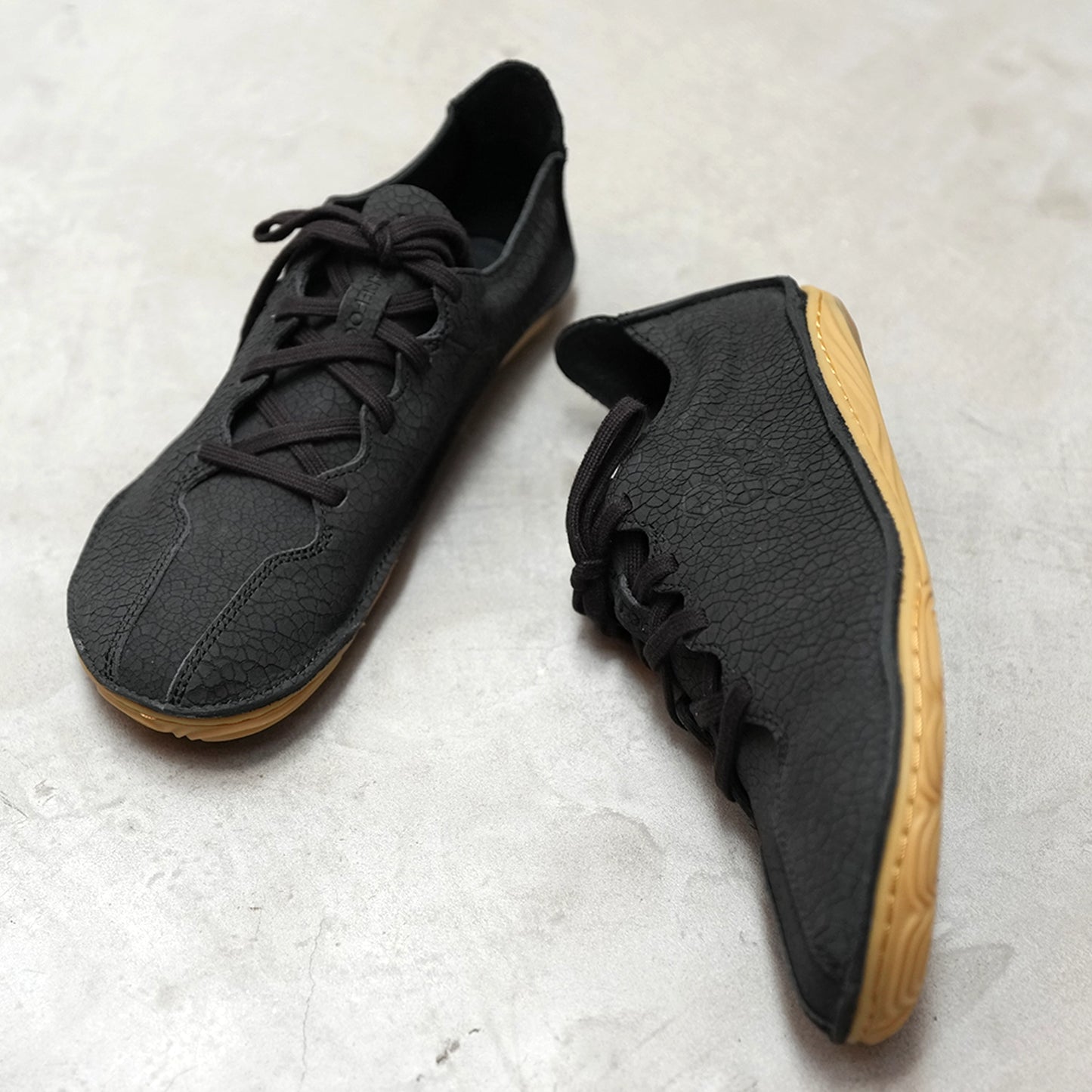【VIVOBAREFOOT】ヴィヴォ ベアフット men's Sensus "2Color"