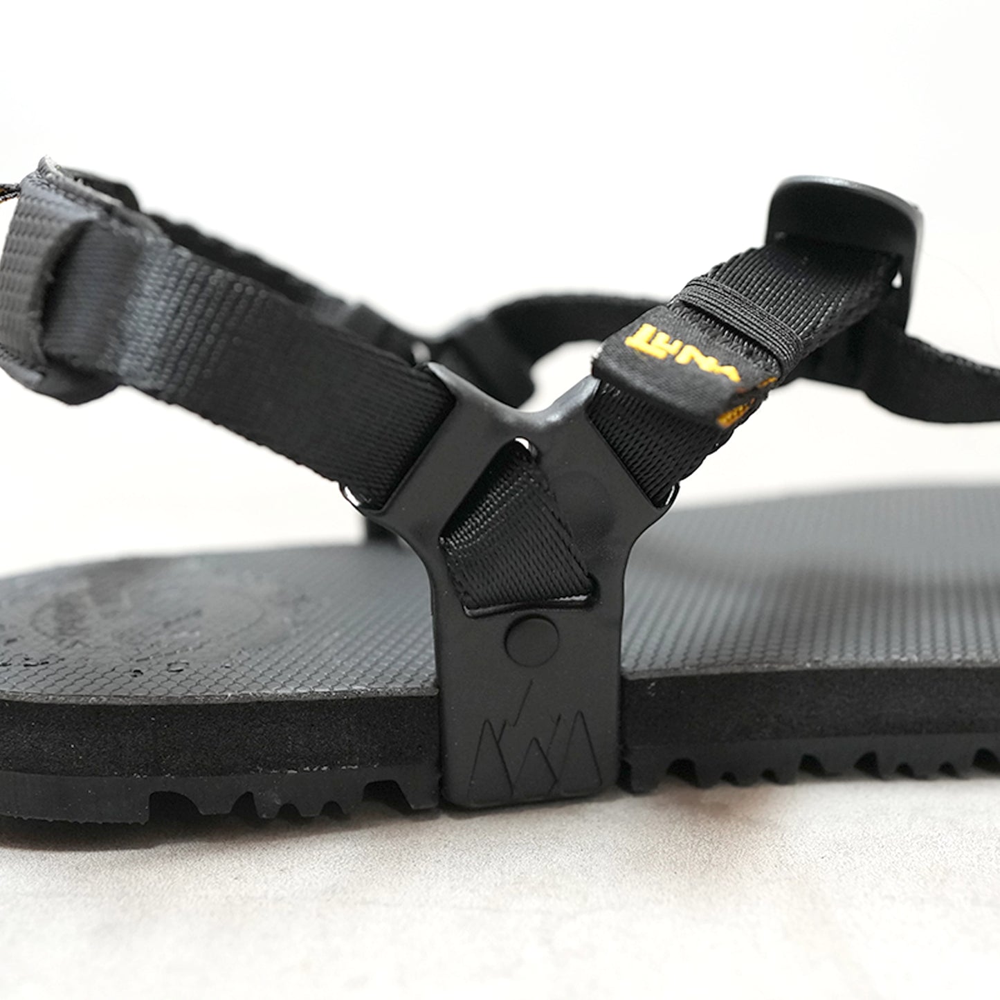 【LUNA SANDALS】ルナサンダル Oso Winged Edition "Black"