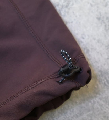 【and wander】アンドワンダー men's stretch shell pants "Brown"
