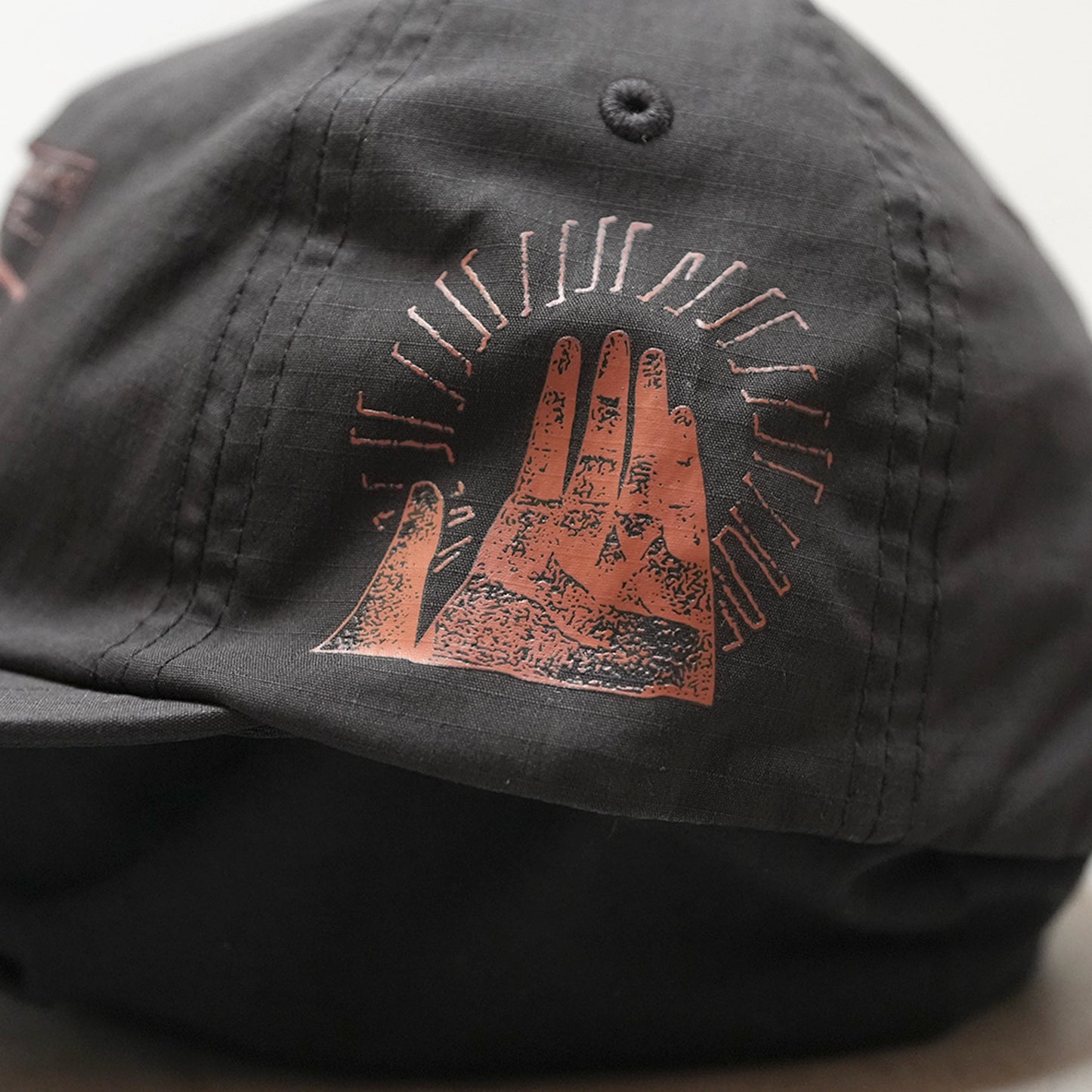 【ROARK RUN AMOK】ロアークランアモック Mathis 5 Panel "Black" ※ネコポス可