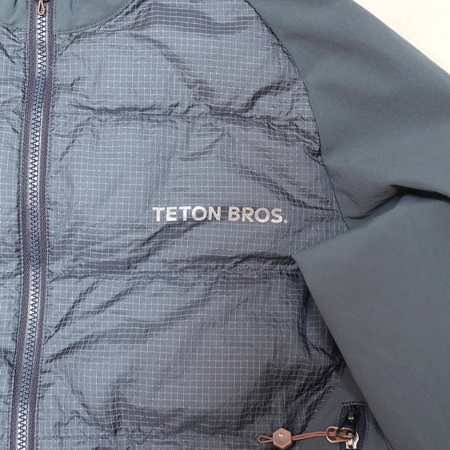 【Teton Bros】ティートンブロス unisex Aero Jacket "2Color"