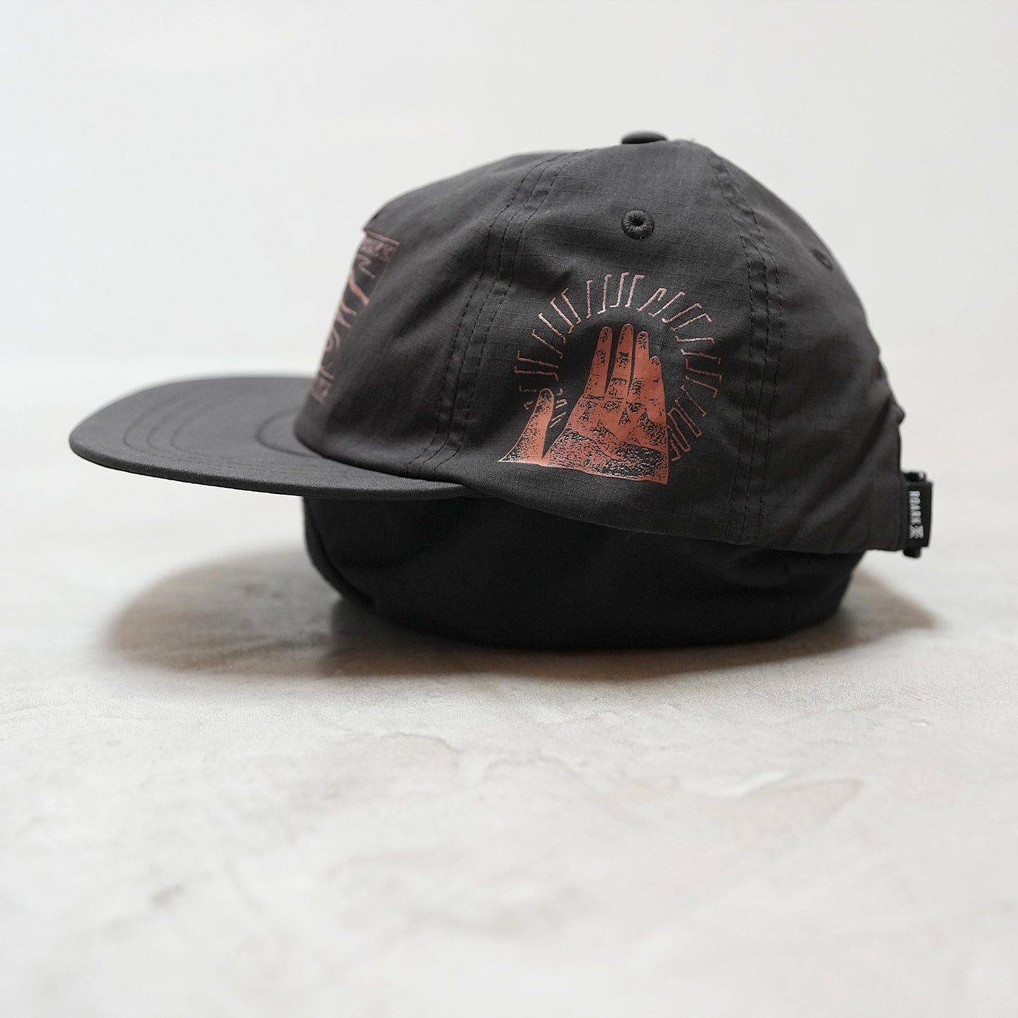 【ROARK RUN AMOK】ロアークランアモック Mathis 5 Panel "Black" ※ネコポス可
