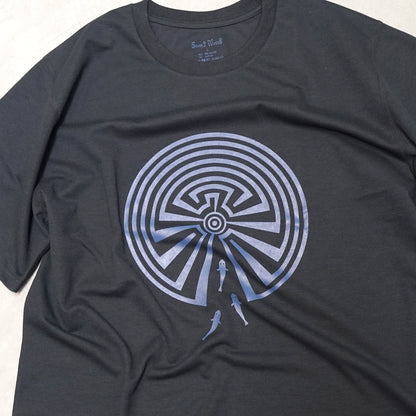 【South2 West8】サウスツーウエストエイト men's S/S Crew Neck Tee - Maze "2Color" ※ネコポス可