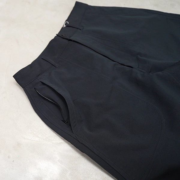 【nanamica】ナナミカ men's ALPHADRY Utility Pants "Black"