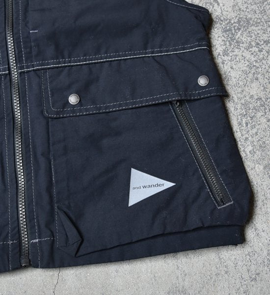 【and wander】アンドワンダー men's laser hole nylon taffeta vest "Charcoal"
