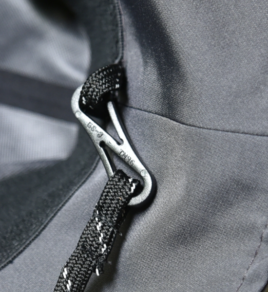 【NEW ERA OUTDOOR】ニューエラアウトドア Tech Adventure Light ”Graphite”