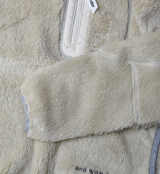 【and wander】アンドワンダー men's high loft fleece pullover ”2Color”