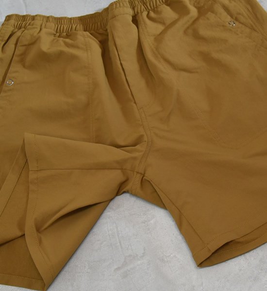 【nanamica】ナナミカ ALPHADRY Easy Shorts "2Color"