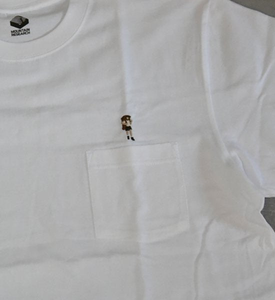 【Mountain Research】マウンテンリサーチ Mountain man(s) PKT. Tee "White"
