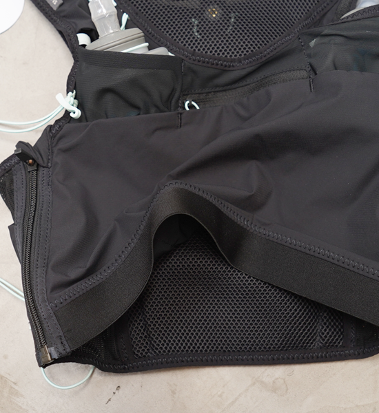 【ULTIMATE DIRECTION】 アルティメイトディレクション Xodus Vesta