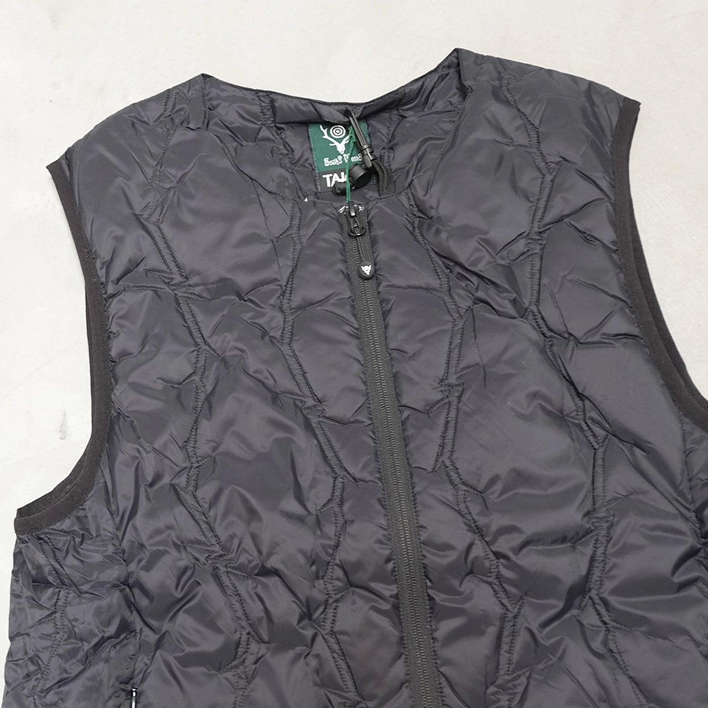 【South2 West8】サウスツーウエストエイト men's South2 West8 x TAION Inner Down Vest "2Color"