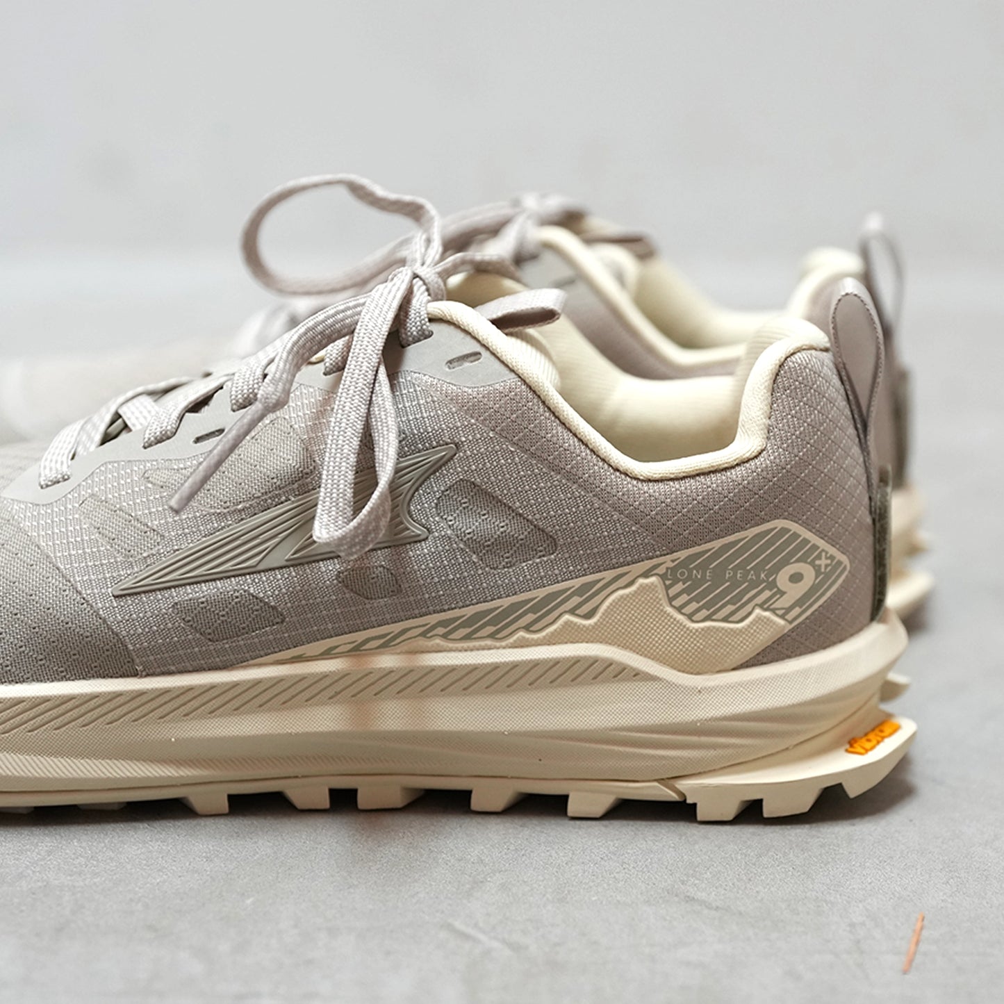 【ALTRA】アルトラ women's Lone Peak 9+ "3Color"