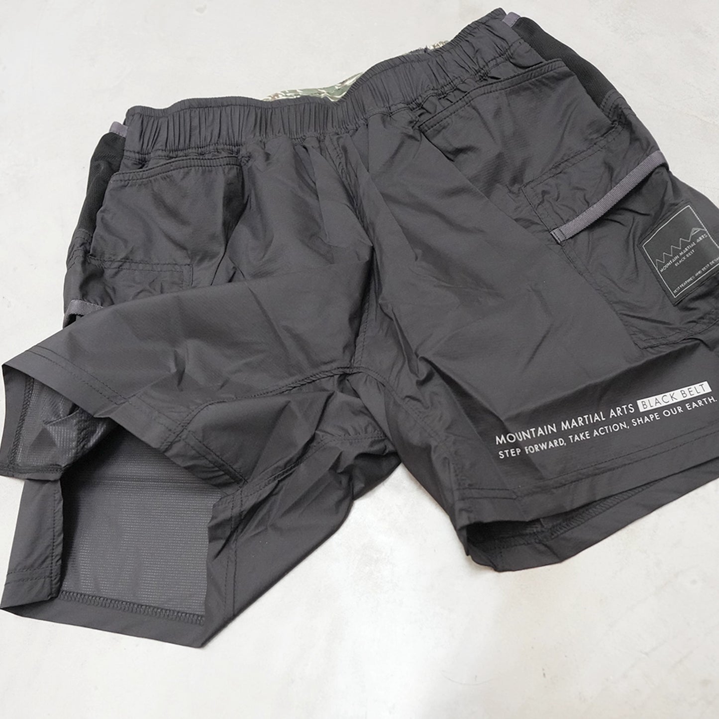 【Mountain Martial Arts】マウンテンマーシャルアーツ  unisex MMABB PERTEX® 7-pockets Run Shorts “Liger” “Black”