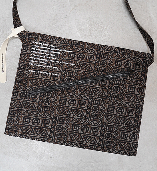 【Mountain Research】マウンテンリサーチ Batik Sacoche ”2Color”