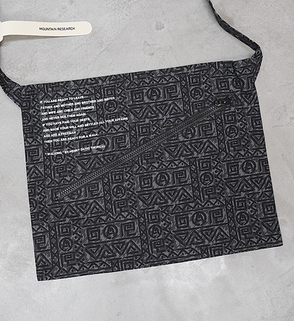 【Mountain Research】マウンテンリサーチ Batik Sacoche ”2Color”