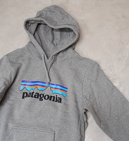 【patagonia】パタゴニア men's P-6 Uprisal Hoody "2Color"