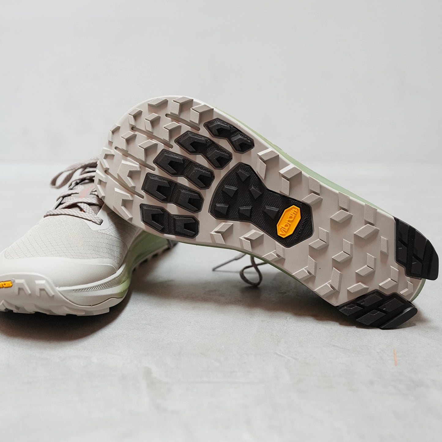 【ALTRA】アルトラ men's Lone Peak 9+ "2Color"