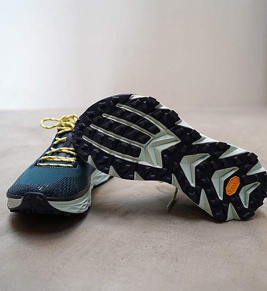 【ALTRA】アルトラ women's Mont Blanc "Deep Teal"